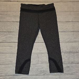 Lululemon Women's Run Inspire Crop II Luxtreme Black/Gray Size 8